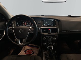 Volvo V40 Cross Country D3 Geartronic S&V-hjul/navi/Parkvärm