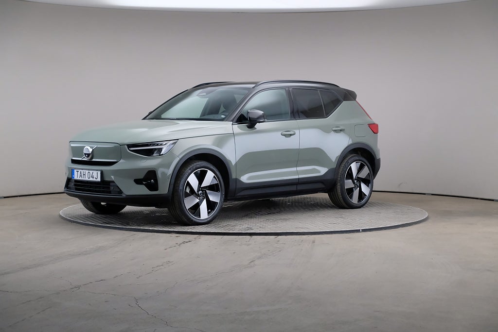 Volvo XC40 Recharge Twin Motor Ultimate Drag Panorama