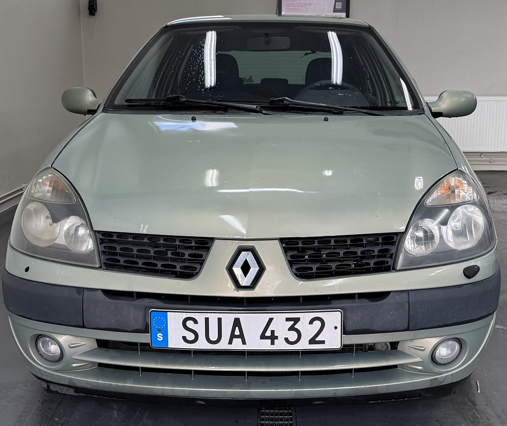Renault Clio 5-dörrars Halvkombi 1.2 Expression