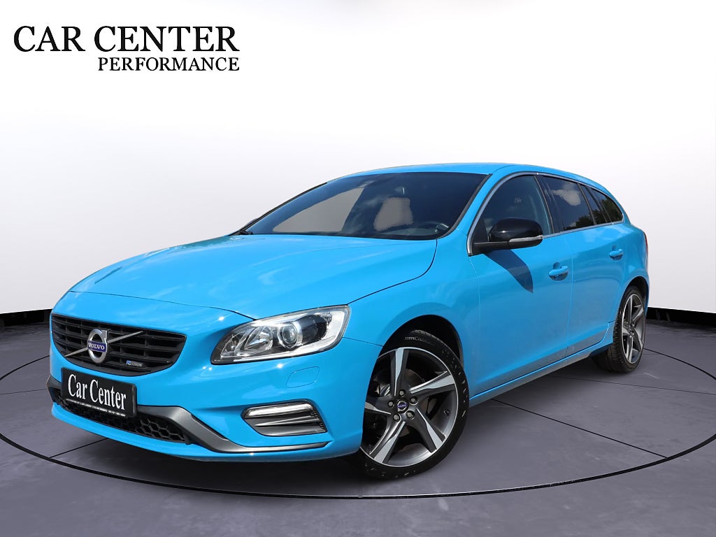 Volvo V60 D3 R-Design Business Edition kamrem bytt med vattenpump