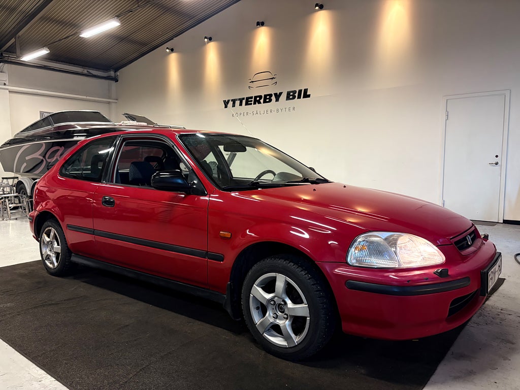 Honda Civic 3-Dörrar 1.4 Manuell 1-Brukare, Kamrem bytt! Besiktad!