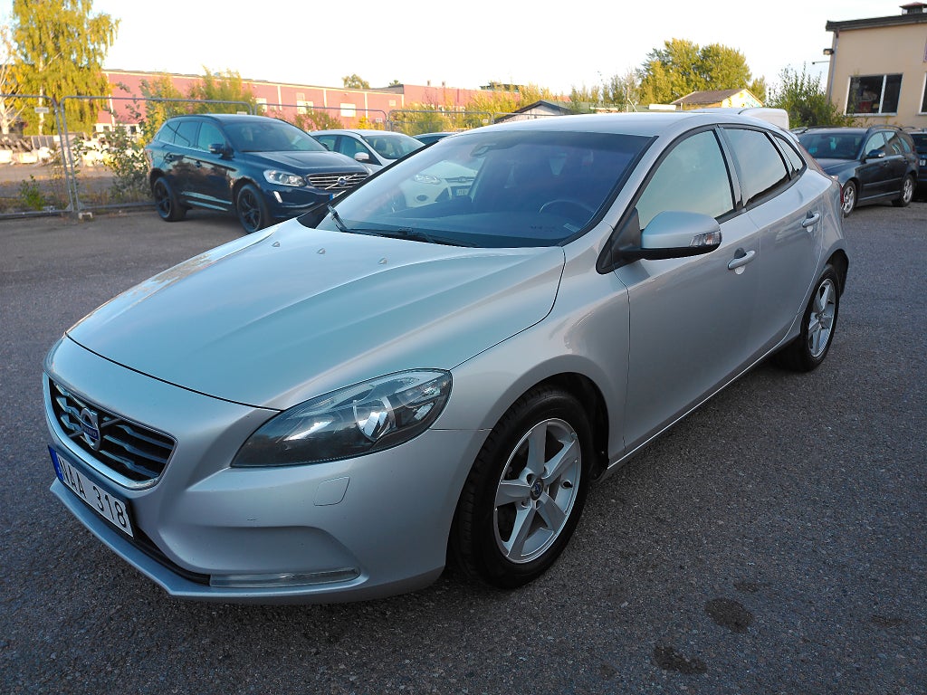 Volvo V40 D2 Your Kinetic Euro 5