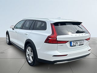 Volvo V60 Cross Country B4 AWD Core Drag/Kamera/SoV-Hjul/Navi/Värmare