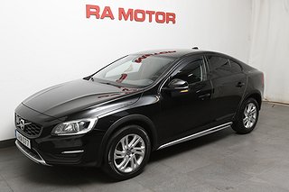 Sedan Volvo S60 Cross Country 1 av 22