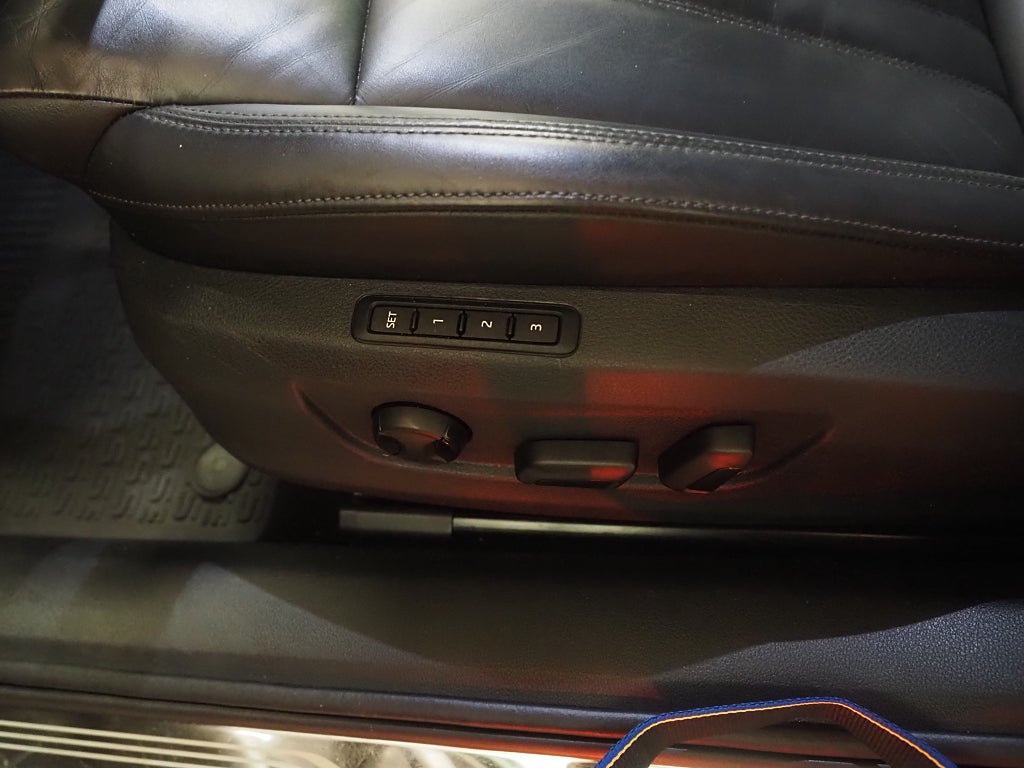 Skoda Superb Kombi 1.5 TSI Business Edt Drag P-Värm B-Kam 2019