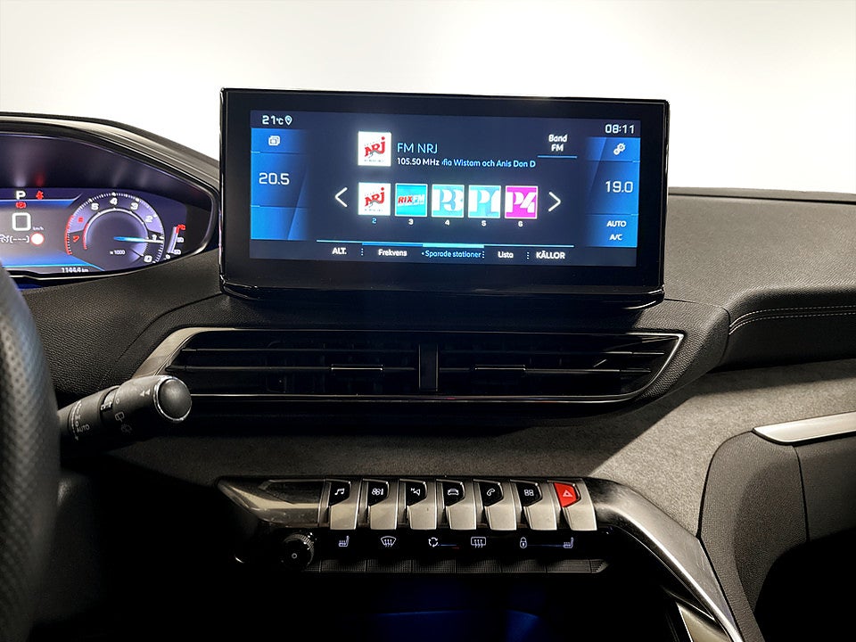 Bild på Peugeot 5008 GT 1.2 PT 130hk Aut 7-SITS B-KAMERA CARPLAY