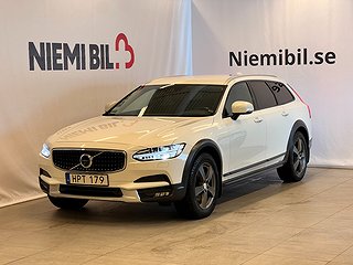 Volvo V90 Cross Country T5 AWD Momentum 250hk Drag/360°/Navi