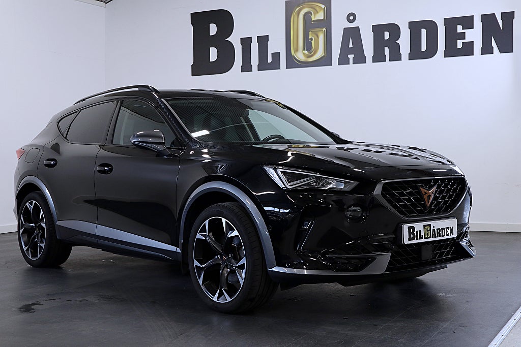 Cupra Formentor e-Hybrid 204hk DSG Kamera Drag