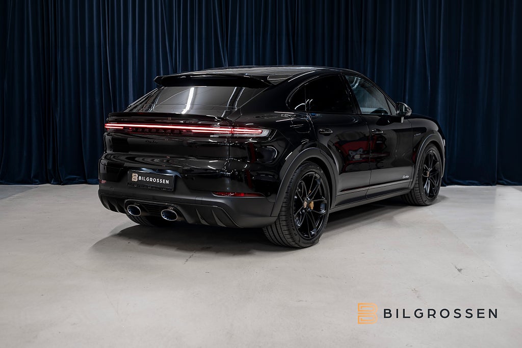 Porsche Cayenne Turbo E hybrid GT Paket Burmester PCCB Moms Leasbar