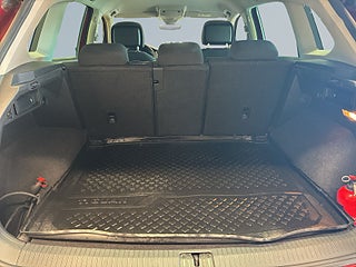 Volkswagen Tiguan 1.4 TSI 4Motion Base Drag Mvärmare Bkamera CarPlay S&V – bild 13