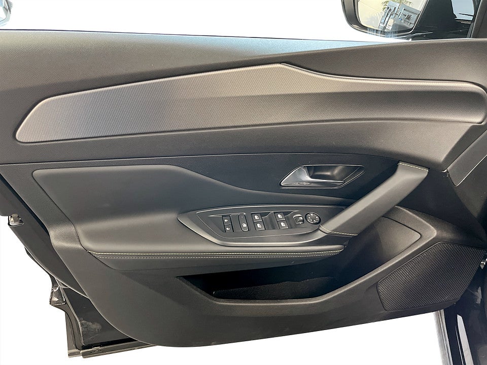 Bild på Peugeot 408 GT 1.2 PT 130hk Aut B-KAMERA CARPLAY ELSTOL