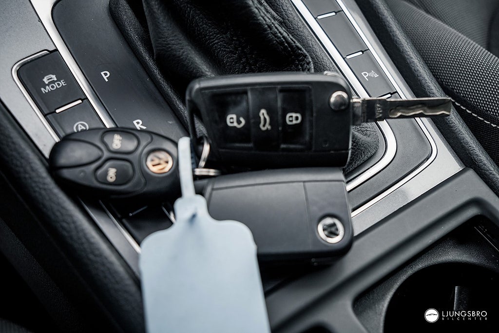 Volkswagen Golf Alltrack 2015 - miniatyr 11