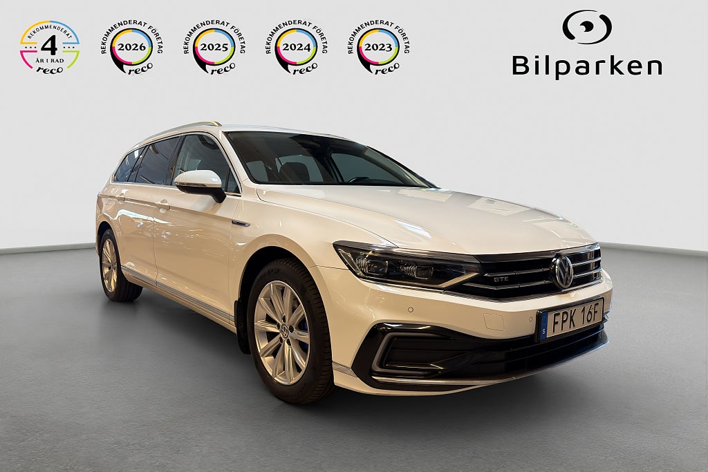 Volkswagen Passat GTE  1.4 TSI | 360° kamera | Navi | Värmare | Dragkrok
