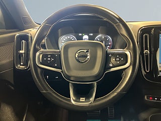 Volvo XC40 D4 AWD Geartronic R-Design Drag Navi Kamera Skinn S&V – bild 9