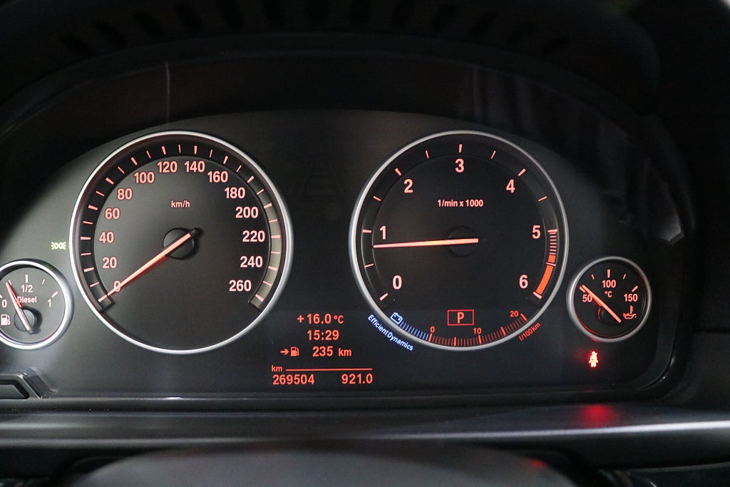 BMW 520d 2013 - miniatyr 9