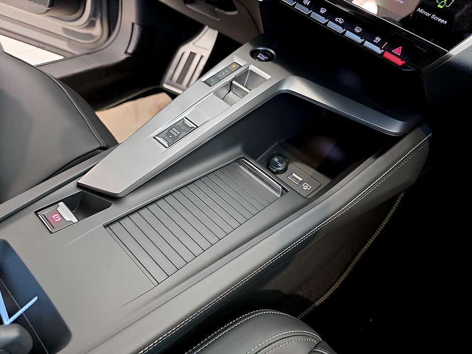 Bild på Peugeot 408 GT Hybrid Aut - OMGÅENDE LEVERANS!