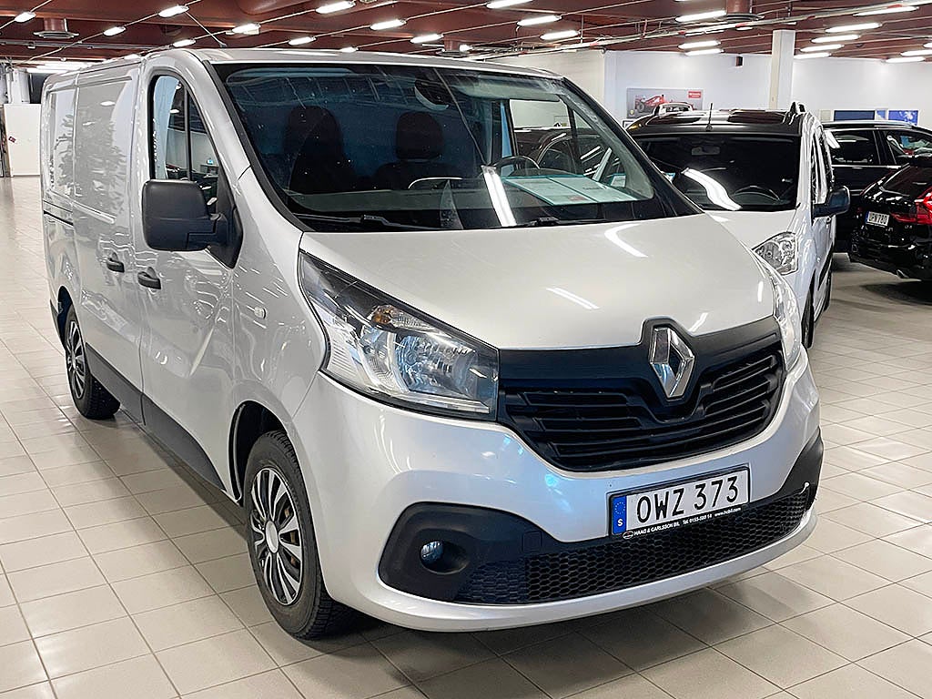 Renault trafic Skåpbil 1,6 dci GDS BIL/GÅr bra (OBS läs text)