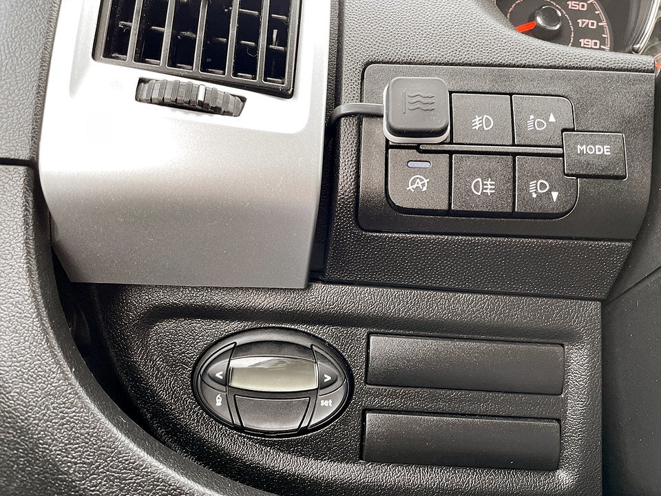 Bild på Citroen Jumper Bus Pre 2.2 BHDi 165hk L3H2 NYBILSGARANTI TOM 2028