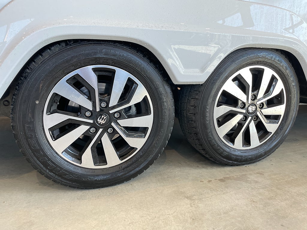 Knaus 900 LEG Sun I / Hydraul-ben /AC- Bodel/Solcell x8 / litium / Inv - Knaus