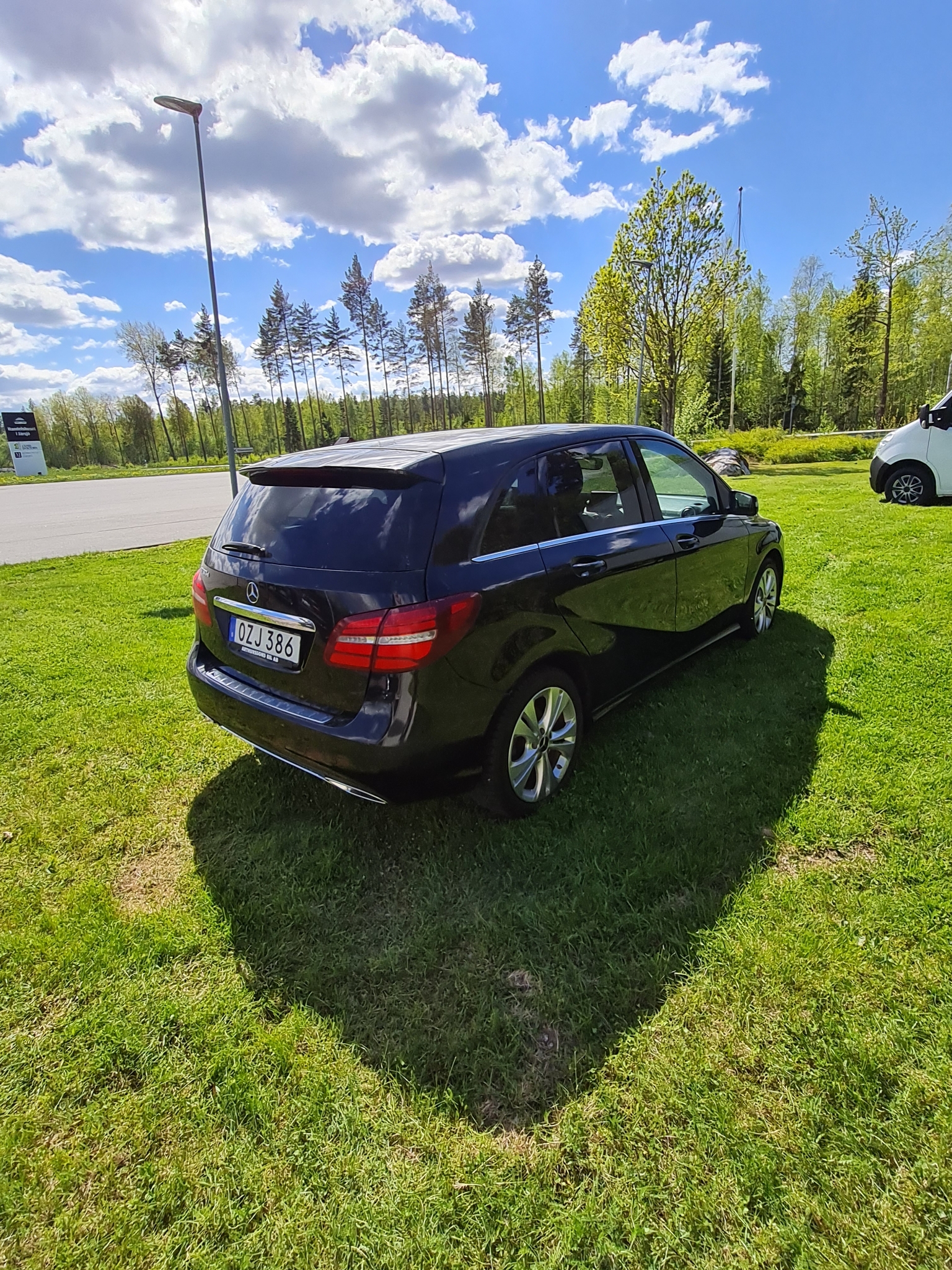 Mercedes-Benz B 2016, kuva 5/37