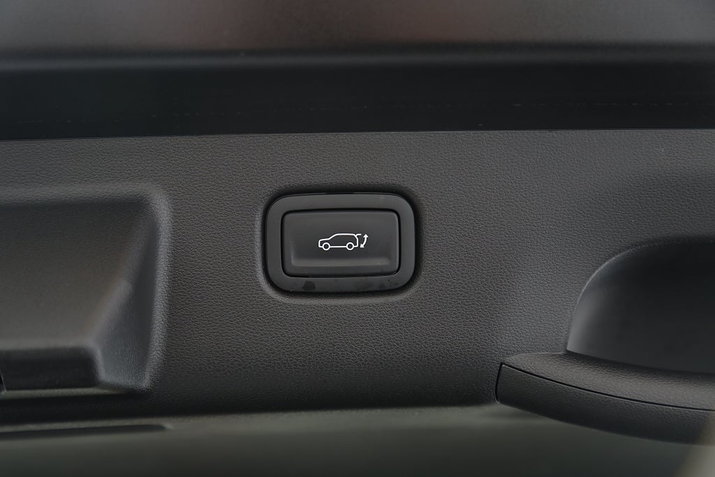 Hyundai Kona Advanced Hybrid | Skinn 360-kamera Bose HUD El-baklucka 2024