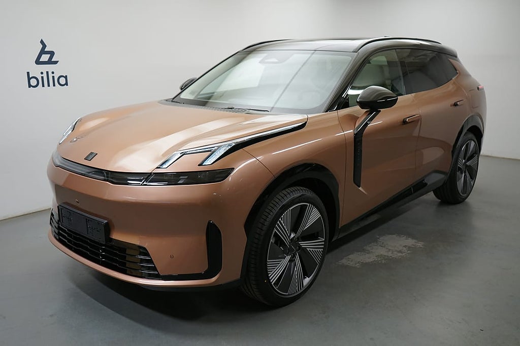 Lynk & Co 08 Privatleasing 5 995 kr/mån 36 mån totalt 3000 mil