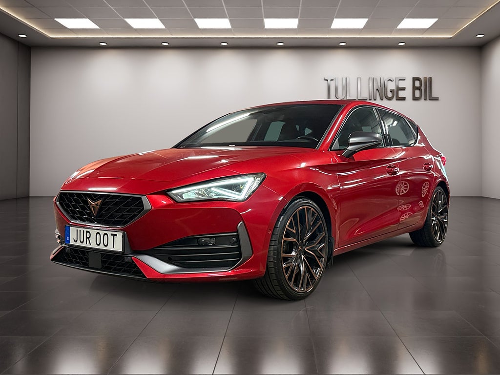 Cupra Leon VZ 300HK DSG DCC Vision Plus B-Kamera Navi CarPlay 19"