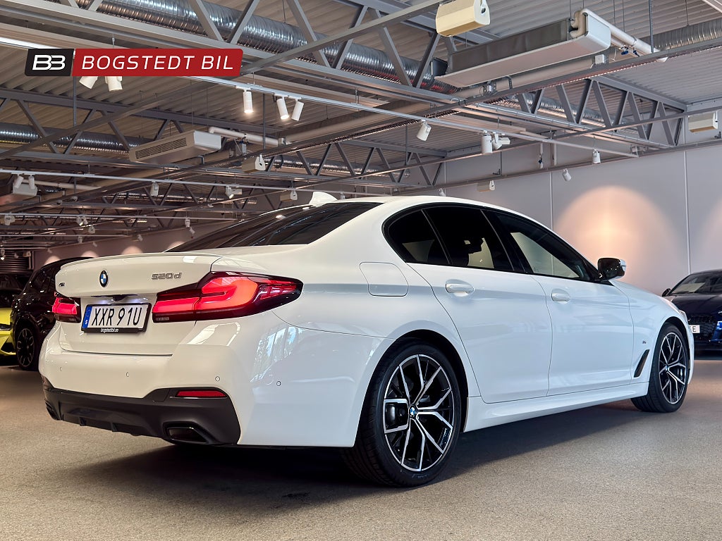 BMW 520d xDrive Sedan M Sport | Drag | H/K | Taklucka| Keyless