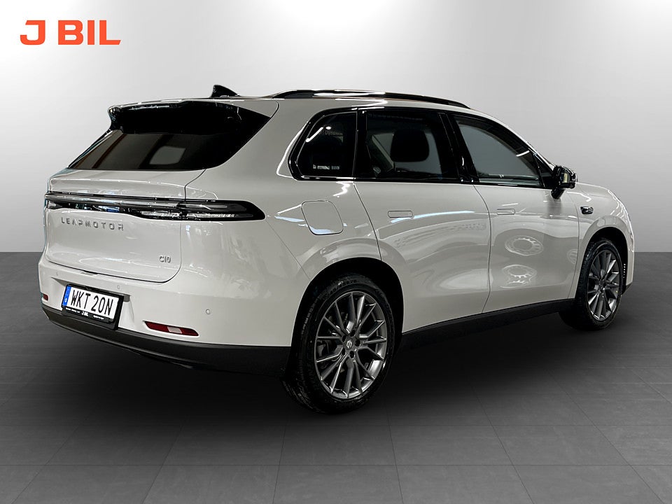 Bild på Leapmotor C10 EREV Design ProMax räckvidd 970km - OMGÅENDE LEVERANS!