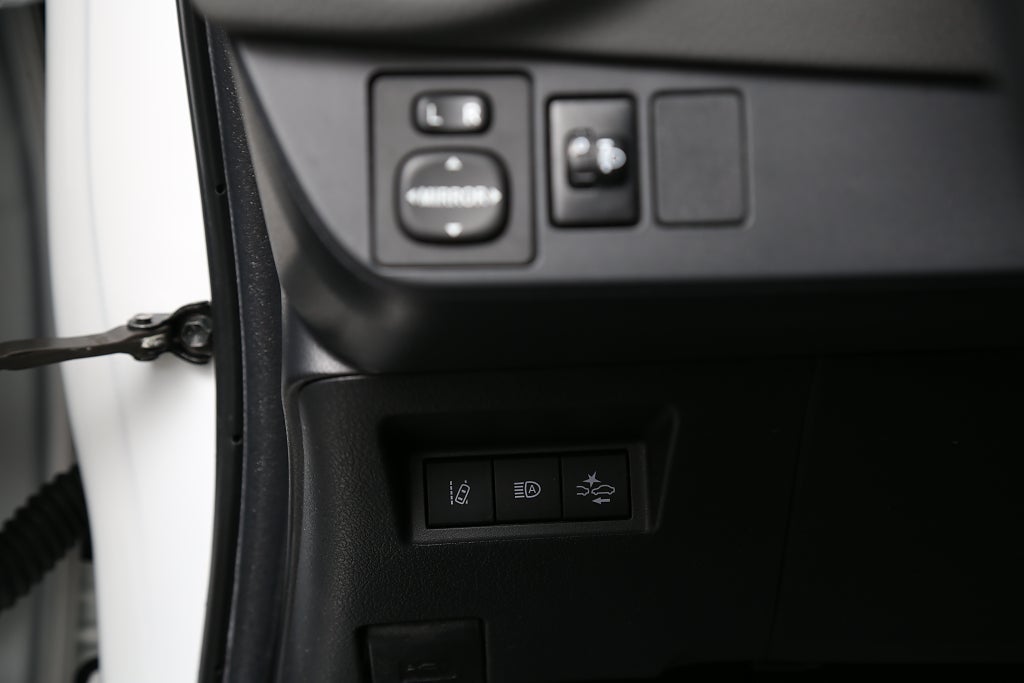 Toyota Yaris 1,5 Hybrid e-CVT Active Aut 5d Motorvärmare 2020