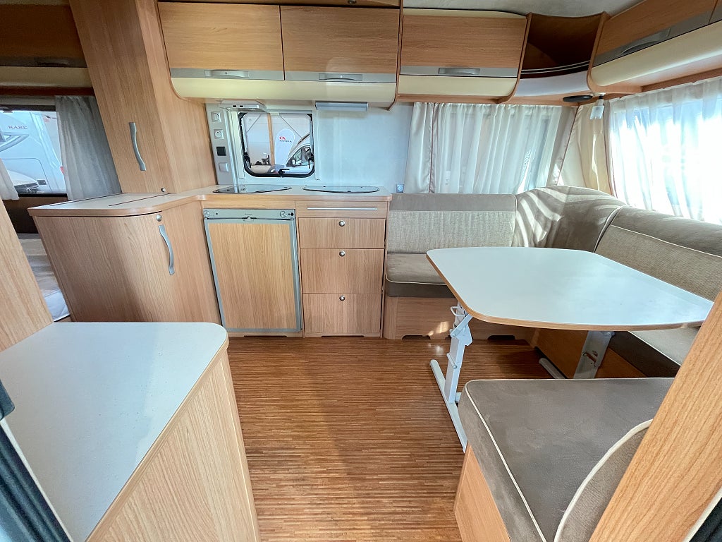 Adria Adora 512 UP /ALDE / Tält / 1199kr/mån / 1290kg /  - Adria