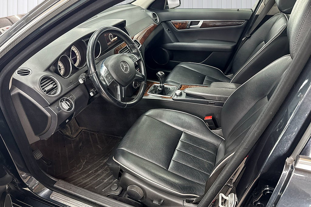 Mercedes-Benz C 2013