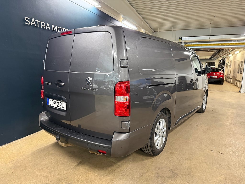 Bild på Peugeot e-Expert  PRO+ L3 75kWh 136hk Back-kamera/Nav