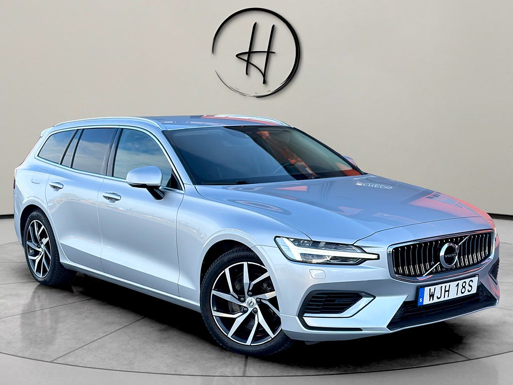 Volvo V60 Recharge T6 AWD Geartronic Momentum Kamera Nyservad