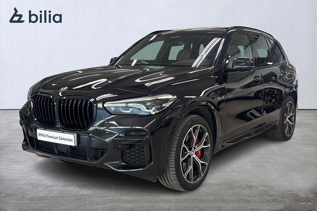 BMW X5 xDrive 45e M-Sport| Aktiv farth. | Komfort stol | Drag 