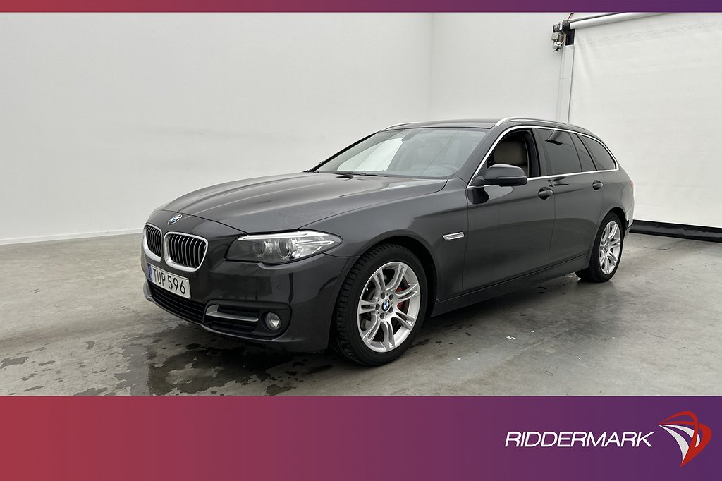 BMW 520 d xDrive Touring M Sport-ratt Skinn Sensorer Drag