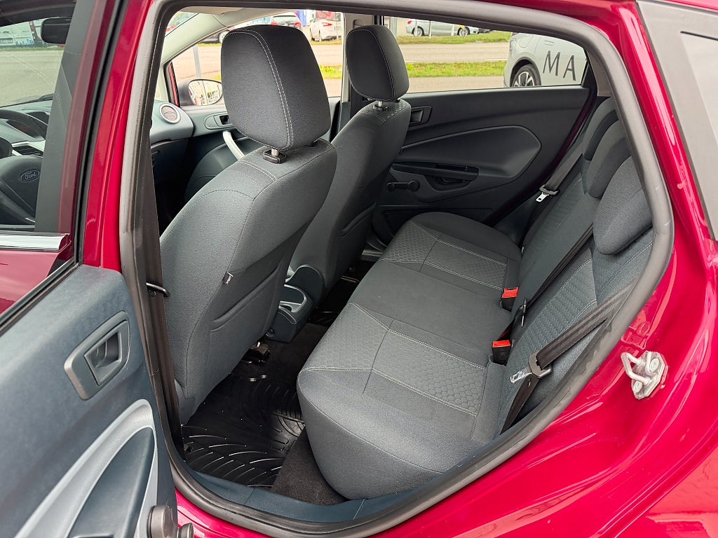 Ford Fiesta 1.25 Titanium 5-dörrar