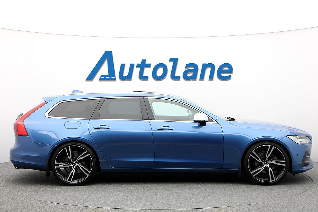 Volvo V90 D5 AWD R-Design,Polestar, B&W,Pano,HUD,360°,Drag,21"