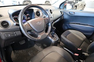 Halvkombi Hyundai i10 8 av 20