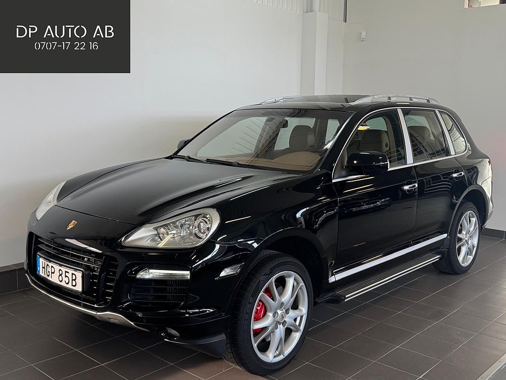 Porsche Cayenne Turbo 500HK Välutrustad Taklucka Navi Nyservad 