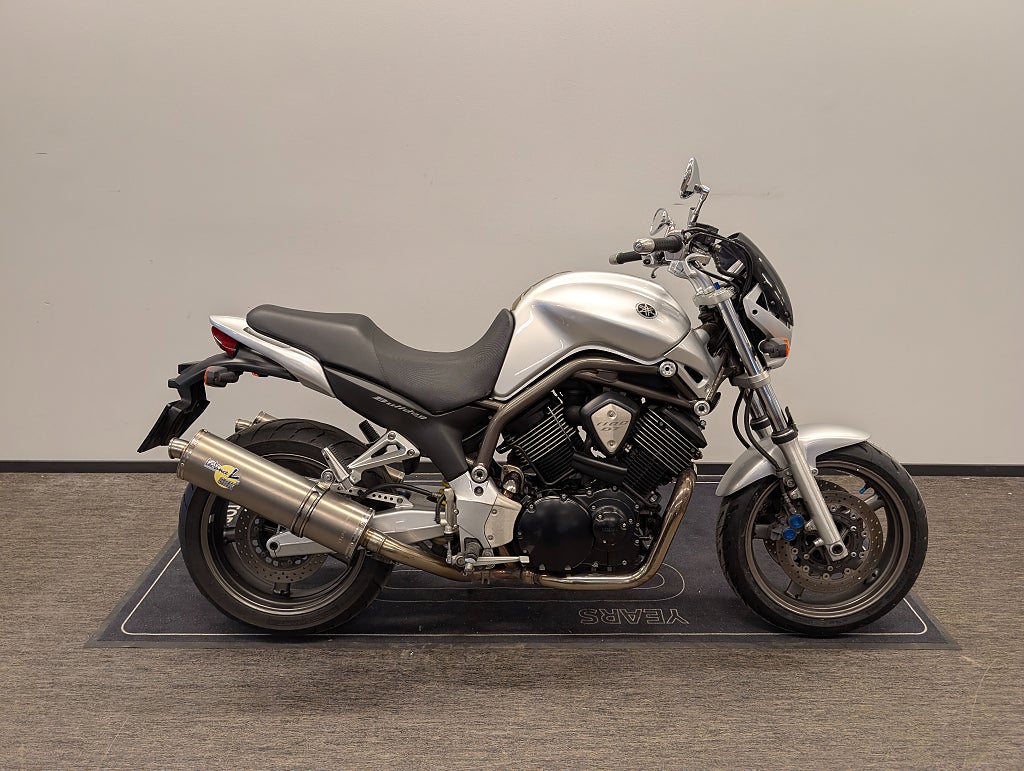 Yamaha BT1100 Bulldog 
