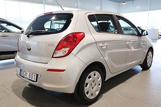 Halvkombi Hyundai i20 5 av 19