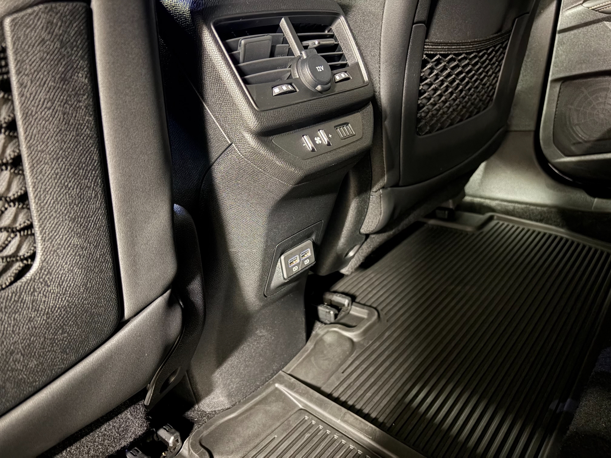 Peugeot 5008 2023, bild 6/39