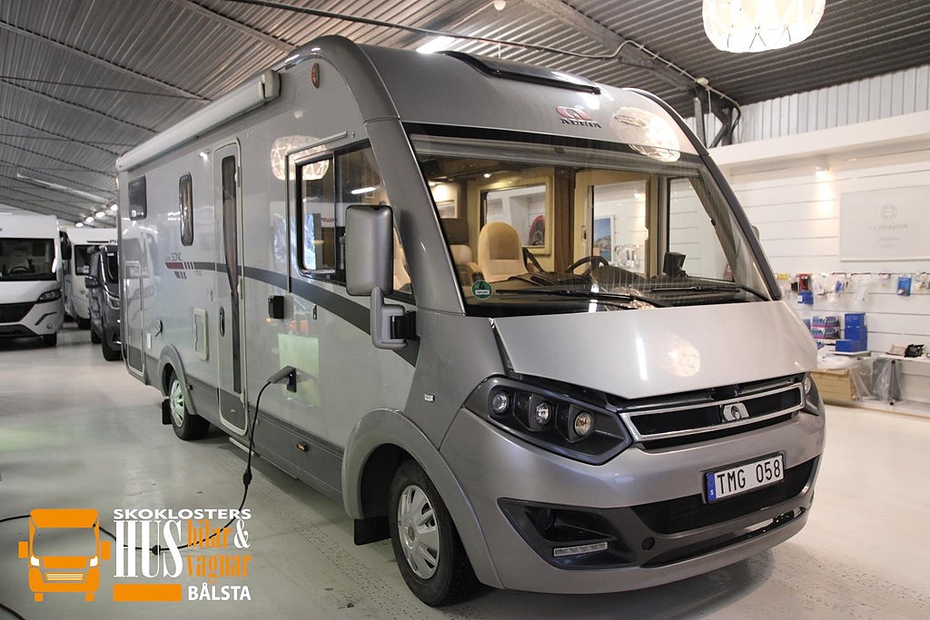 Adria SUPER SONIC I 700 SL Alde Vattenburengolvvärme Litiumbatteri 