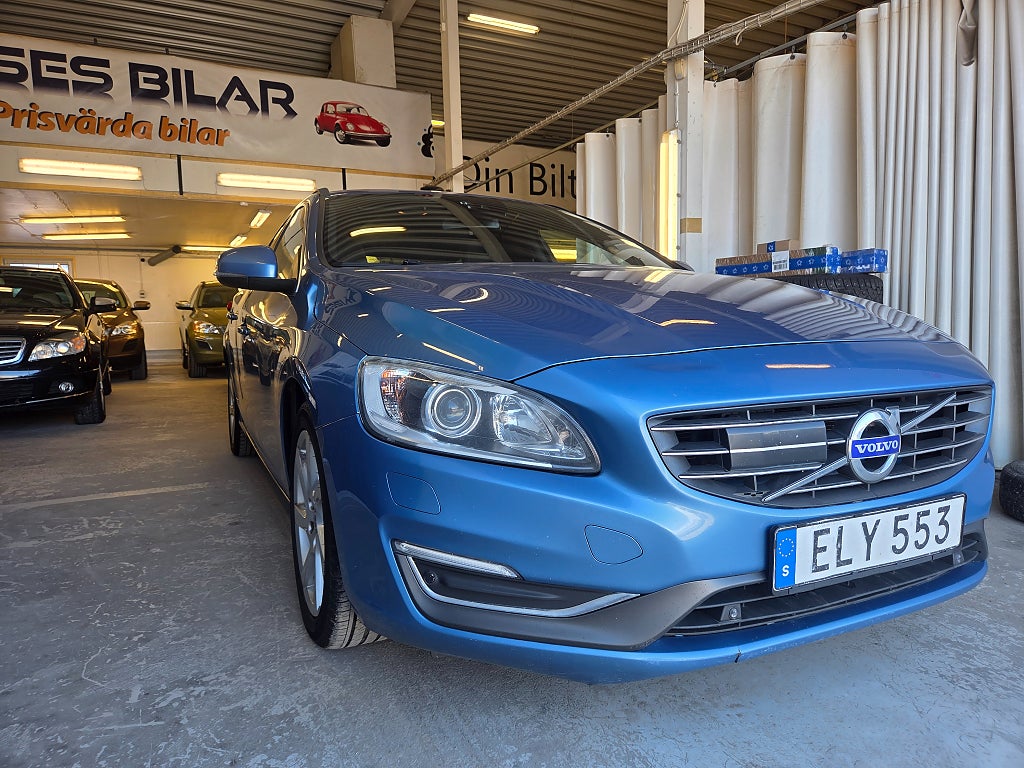 Volvo V60 D4 AWD Geartronic Momentum Euro 5
