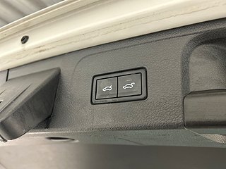 Volkswagen Passat Alltrack AWD Skinn Cockpit Drag Dvärm SoV