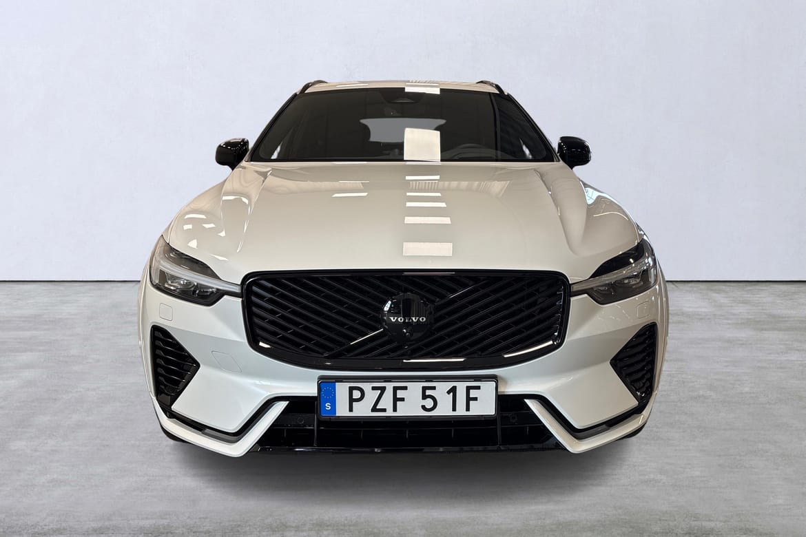 Volvo XC60 T8 Plus Black Nordic Edition 2026, bild 7/10