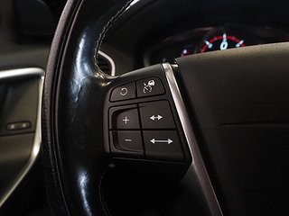 SUV Volvo XC60 21 av 27