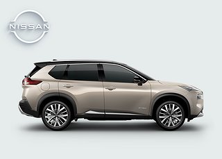 SUV Nissan X-Trail 6 av 15