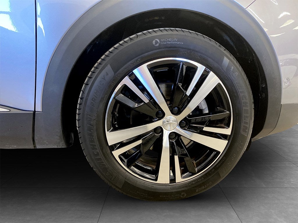 Bild på Peugeot 3008 GT 1.2 PT 130hk Aut - 360-KAMERA, CARPLAY